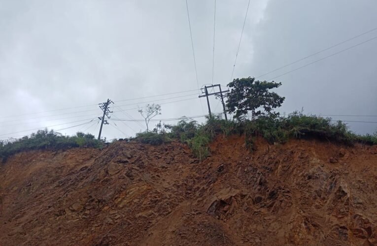 Excavaciones en tierra por parte de la comunidad, dejan sin servicio de energía a 3.786 clientes de CEO en el municipio de Toribío