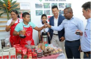 6000 estudiantes se benefician con proyecto de fortalecimiento de la permanencia escolar