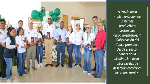 6.000 estudiantes se benefician con proyecto de fortalecimiento de la permanencia escolar