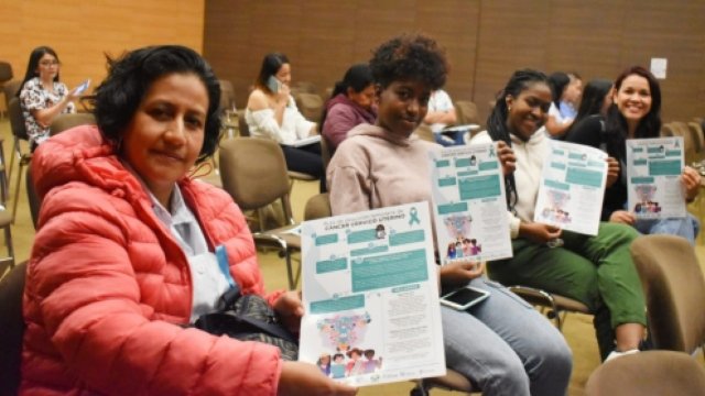 Actores de salud trabajan juntos para avanzar en la prevención del cáncer de cuello uterino 31 Actores de salud trabajan juntos para avanzar en la prevención del cáncer de cuello uterino