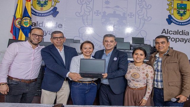 💻 Transformación Educativa: CEO fortalece la dotación tecnológica de las instituciones educativas en Popayán