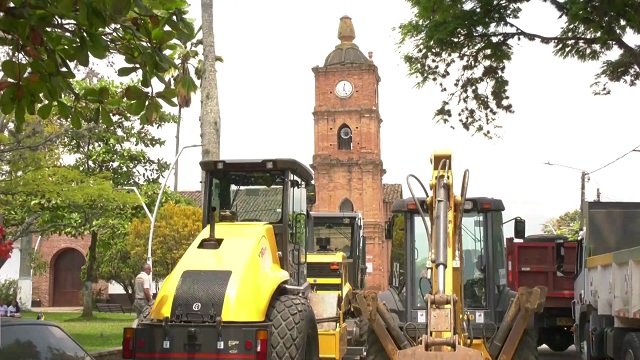 CON LA ENTREGA DE 12 EQUIPOS DE ULTIMA GENERACION SE FORTALECE LA APUESTA POR LA FORMALIZACION DE LA ECONOMIA RURAL