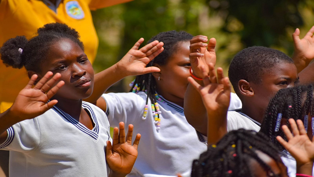 Celebramos el Día de la Niñez y la Madre con deporte y sonrisas en San Antonio 32 Celebramos el Día de la Niñez y la Madre con deporte y sonrisas en San Antonio