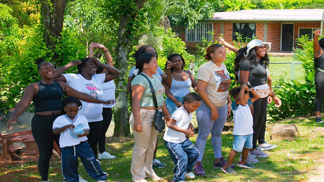 Celebramos el Día de la Niñez y la Madre con deporte y sonrisas en San Antonio 31 Celebramos el Día de la Niñez y la Madre con deporte y sonrisas en San Antonio