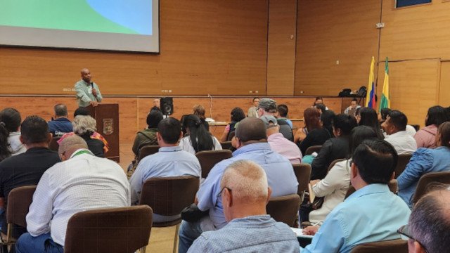 Cerca de 200 personas se capacitaron sobre legalidad en la educacion