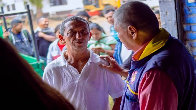 Compromiso con la gente - Alcaldía de Quilichao entrega ayudas a 35 familias afectadas por fenómenos naturales