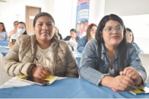 Con el apoyo de la OPS y MinSalud se fortalece a los equipos vacunadores de los 42 municipios caucanos