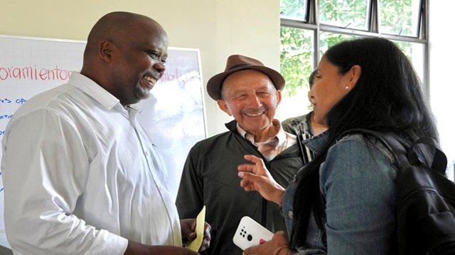 Con el apoyo del Gobierno Departamental, avanza el mejoramiento de vías terciarias en Popayán