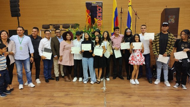 Con exito culmino el Taller de Dibujo Hiperrealista