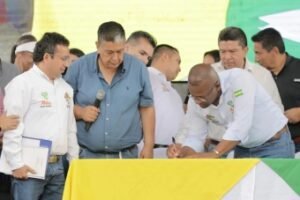 Con inversion social Gobierno Departamental conmemoro el bicentenario de Bolivar1