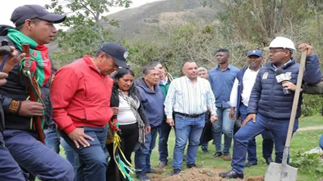 Con una inversion de 24000 millones inicio la construccion del acueducto de Cargachiquillo en Totoro-