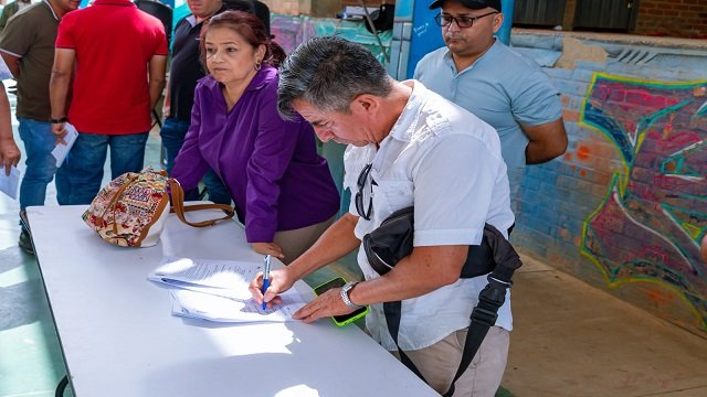 Diálogo, compromiso y soluciones- La Alcaldía pone en marcha el Punto de Abastecimiento Solidario (PAS) en Mondomo