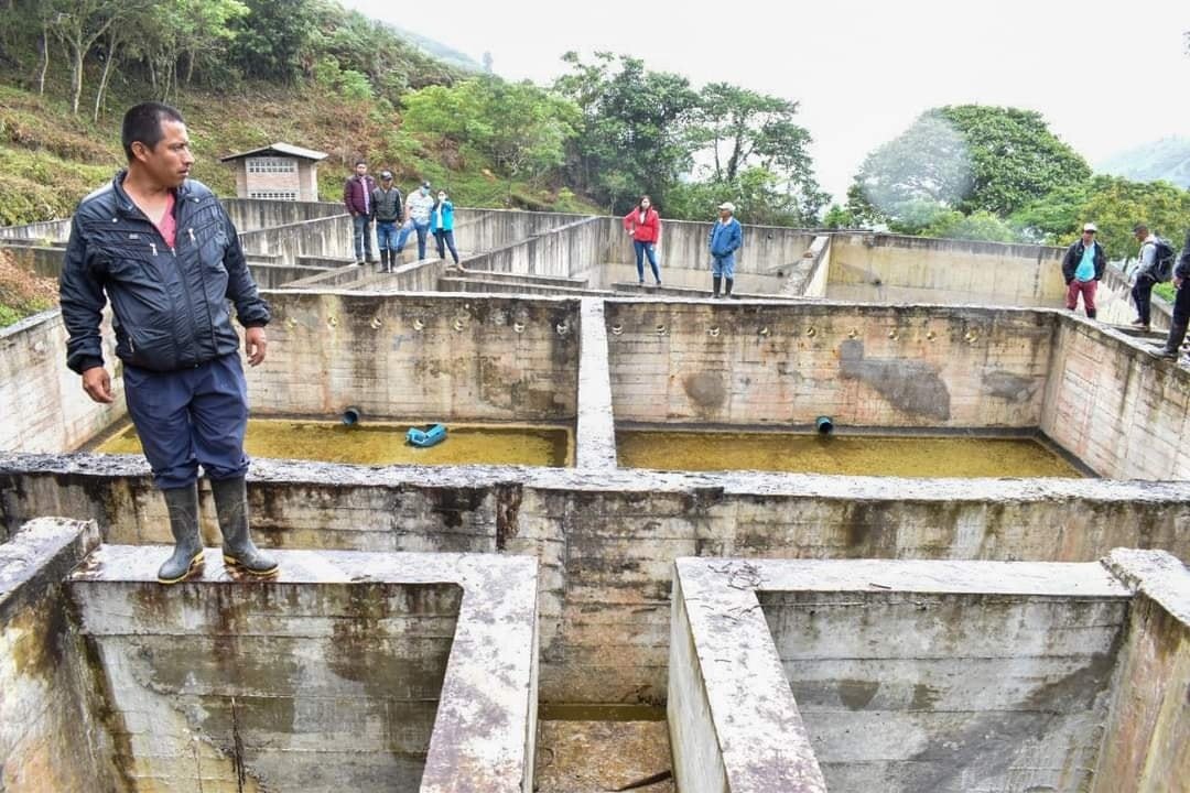 EMCASERVICIOS S.A. E.S.P. reinició la construcción de la obra del acueducto interveredal en el municipio de Toribío8