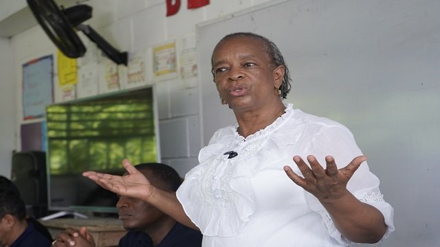 Educación histórica en el Pacífico caucano Gobernación avanza en la sustitución de docentes en López de Micay y Timbiquí