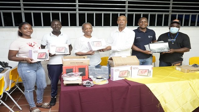 Educación histórica en el Pacífico caucano Gobernación avanza en la sustitución de docentes en López de Micay y Timbiquí