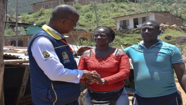 El Gobierno Departamental atiende emergencia en el municipio de Suárez por la creciente súbita de cinco quebradas