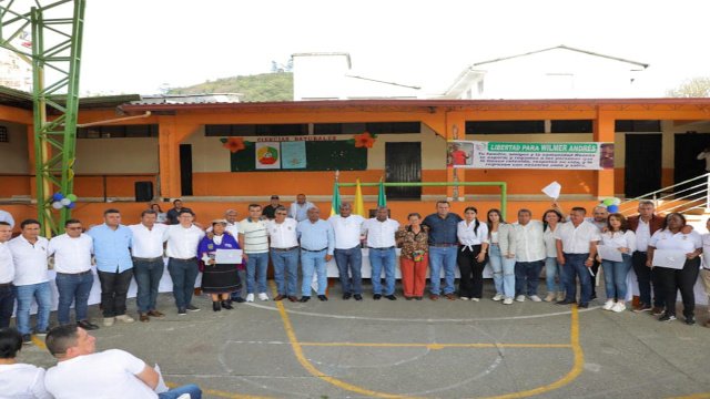 El Gobierno Departamental se une en solidaridad con el Alcalde de Rosas-