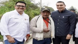 Gobernador del Cauca Inspecciona Avance del 50% en Vía de Silvia y Reafirma Compromiso con el Territorio