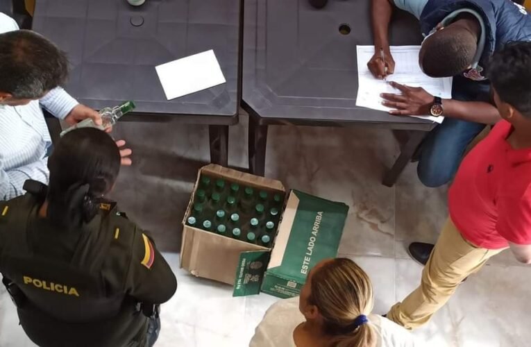 El Grupo Anticontrabando decomisó aguardiente Caucano presuntamente adulterado