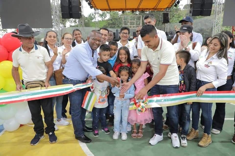 El sur del Cauca se beneficia con inversion y desarrollo social Gobernacion del Cauca