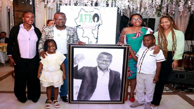 Elias Larrahondo Carabali recibio emotivo homenaje de la Fundacion Grupo Afrocauca