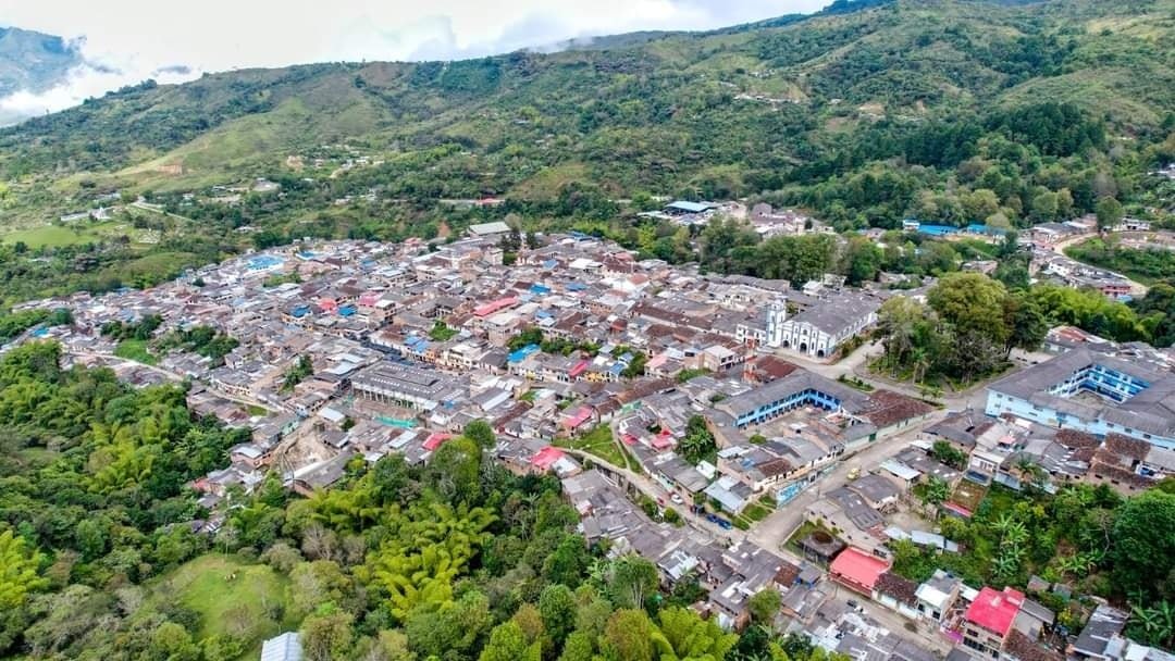 Está convencido que la verdad nos lleva por caminos de paz y reconciliación8