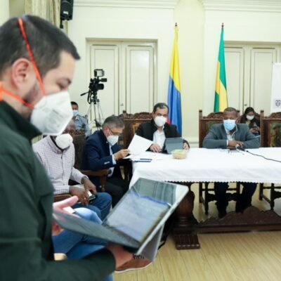 Evalúan avances y futuras inversiones en el marco del Plan Social del Cauca8