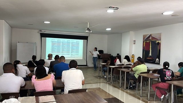 Fortaleciendo la atención Hospital Francisco de Paula Santander impulsa la capacitación en enfermedades crónicas