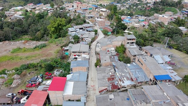 Gobernación del Cauca fortalece la movilidad rural con placa huella en la vereda El Agrado