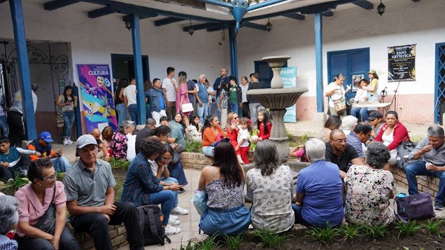 Gobernación del Cauca lideró la primera muestra de taller de dibujo hiperrealista