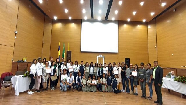 Gobernación del Cauca premió experiencia significativa que representará al Departamento en Foro Educativo Nacional 2022 29 Gobernación del Cauca premió experiencia significativa que representará al Departamento en Foro Educativo Nacional 2022