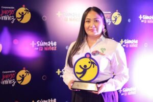 Gobernador del Cauca es galardonado como el Mandatario mas Comprometido con la Ninez 2023