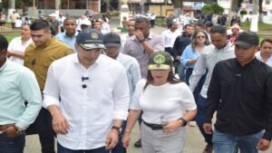 Gobernador del Cauca llegó a Corinto para escuchar a la comunidad y liderar acciones tras atentado
