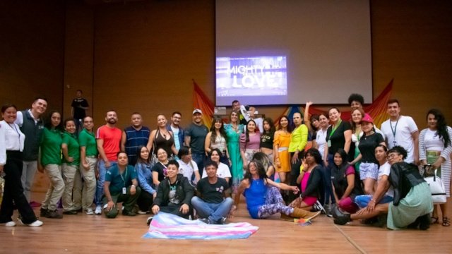 Gobierno Departamental conmemora el Día Internacional contra la Homofobia, la Transfobia, la Lesbofobia y la Bifobia 29 Gobierno Departamental conmemora el Día Internacional contra la Homofobia, la Transfobia la Lesbofobia y la Bifobia