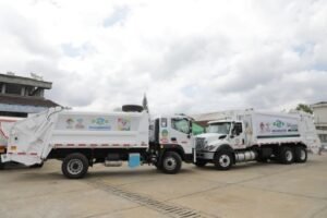 Gobierno Departamental entrego dos carros recolectores a municipios del sur del Cauca