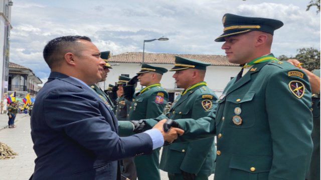 Gobierno Departamental rindio homenaje al Ejercito Nacional de Colombia-