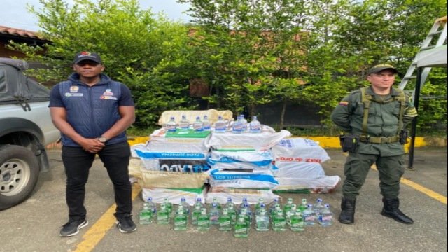 Gobierno Departamental y Policía Nacional dan golpe al contrabando de licores