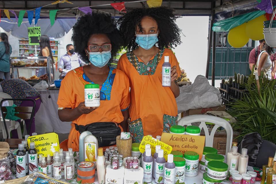 Gran feria que conmemora los 28 años de la Ley 705