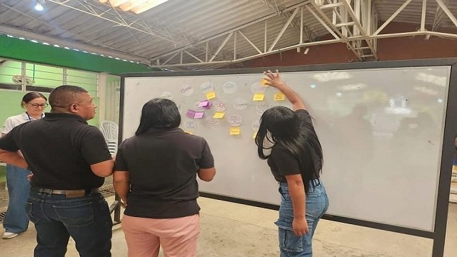 Hospital Francisco de Paula Santander Fortalece a la Comunidad de la I.E. Quintín Lame