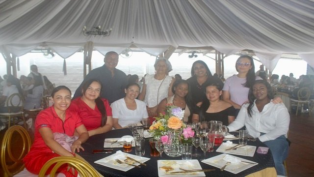 Hoy celebramos a quienes lo dan todo por nuestra salud