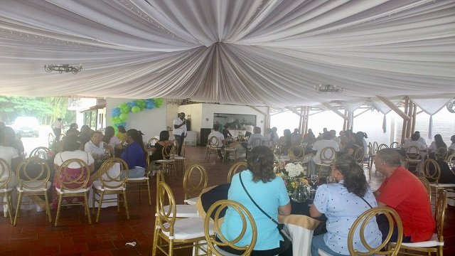 Hoy celebramos a quienes lo dan todo por nuestra salud