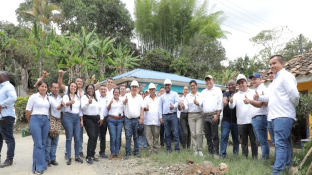 Inicia obra de pavimentación para el mejoramiento vial entre Pescador y Siberia