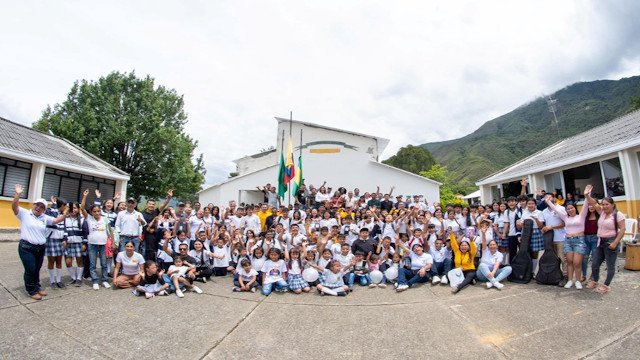 La Gobernación del Cauca hace entrega de la tercera planta procesadora de café en la Institución Educativa El Morro Bolívar