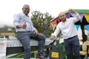 La Gobernacion del Cauca llego al Municipio de Santa Rosa con inversion social desarrollo y buenas noticias1