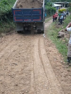 La Gobernación del Cauca trabaja continuamente para restablecer la transitabilidad en todo el territorio tras la fuerte ola invernal5