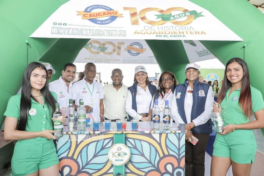 La Industria Licorera del Cauca participo en la Feria de Economias Campesinas en el municipio del Patia