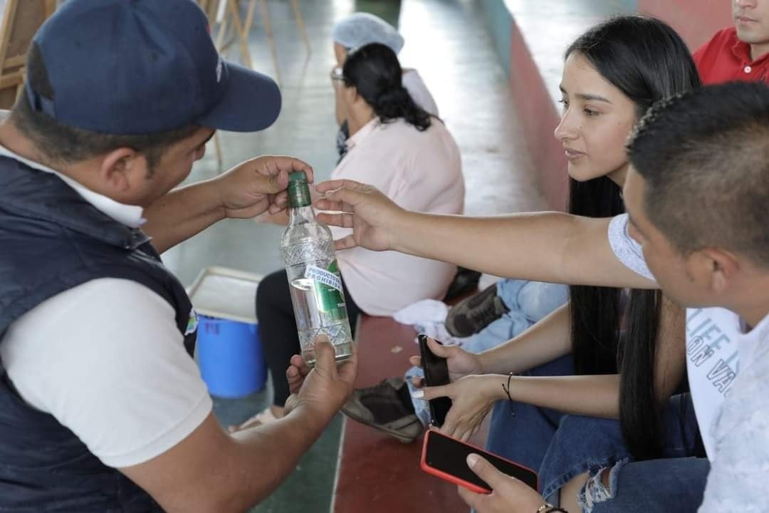La Industria Licorera del Cauca participó en la Feria de Economías Campesinas en el municipio del Patia5
