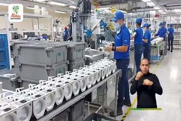 La Secretaria de Desarrollo Economico y Competitividad en la vigencia 2021 beneficio a mas de 3.000 emprendedores 400 organizaciones de productores y comerciantes