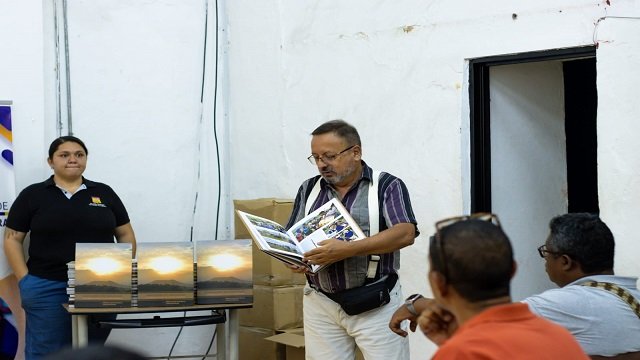 La Secretaría de Educación y Cultura de Santander de Quilichao entregó el libro Santander de Quilichao su historia, su cultura y sus recursos ambientales