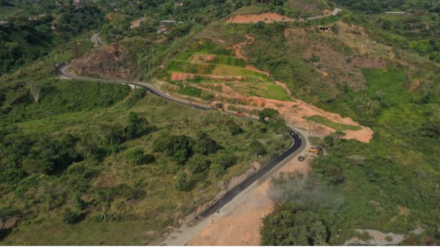 La pavimentación de la vía Buenos Aires – Asnazú avanza acorde a su calendario de actividades
